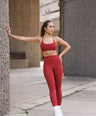 High-waisted leggings for women with no front seams, leggings for the gym, yoga and pilates in cherry red, deep red